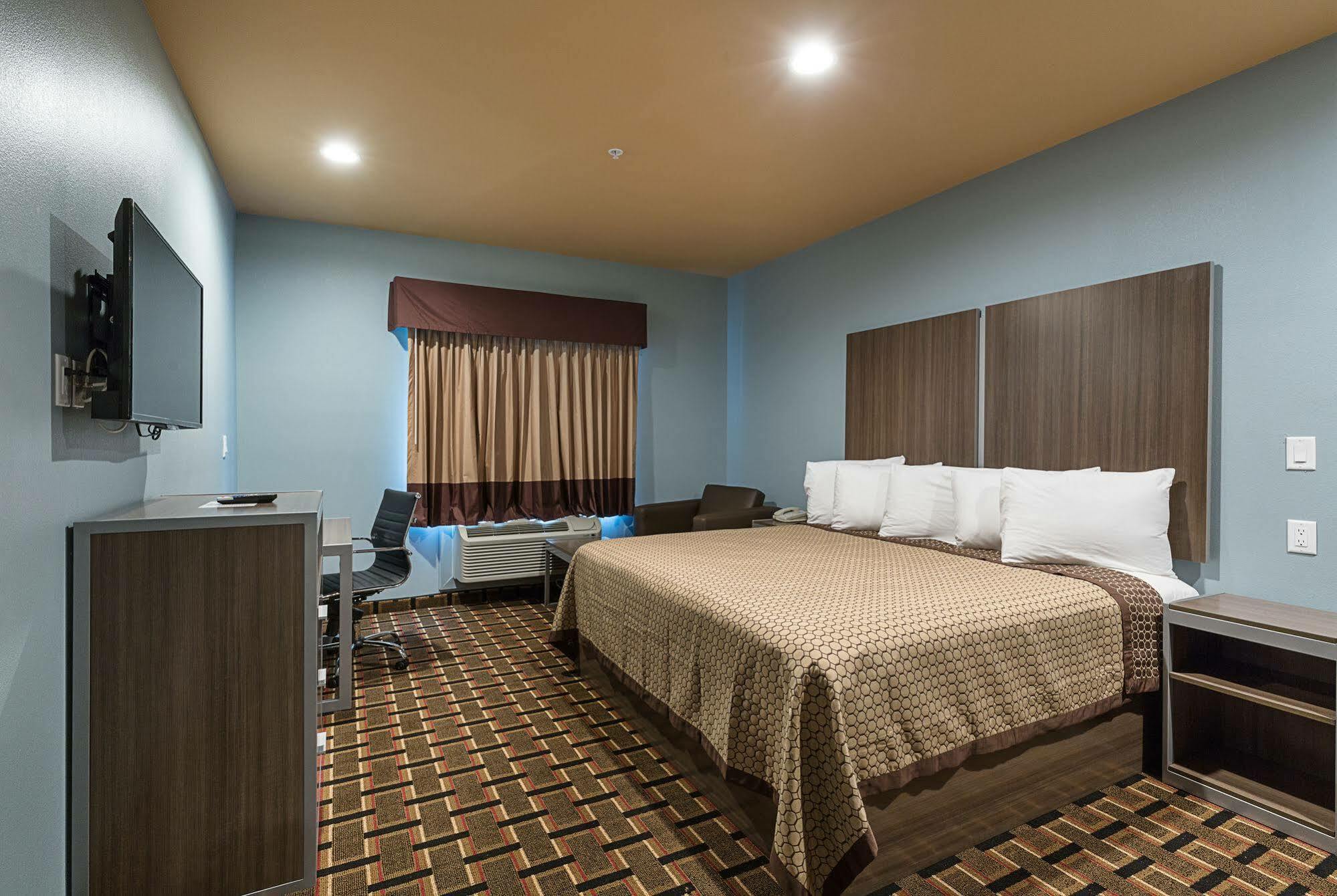 Scottish Inns & Suites - Crosby Exteriér fotografie