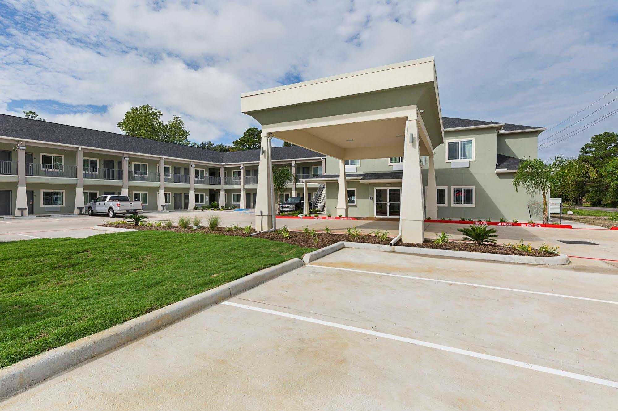 Scottish Inns & Suites - Crosby Exteriér fotografie