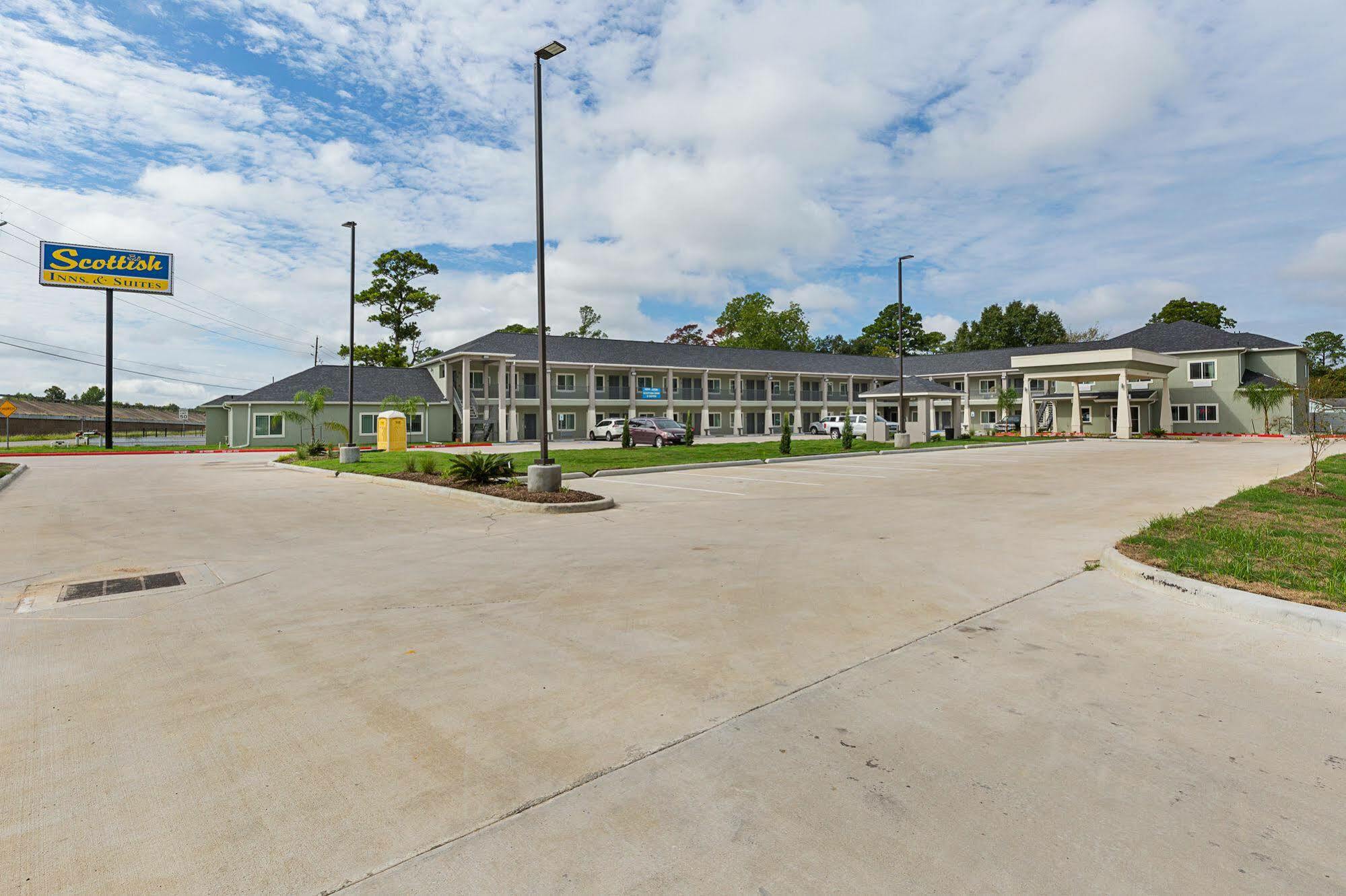 Scottish Inns & Suites - Crosby Exteriér fotografie